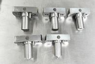 A gestão do ISO que lustra a máquina gêmea de aço inoxidável da extrusora de parafuso parte tomadas laterais do alimentador