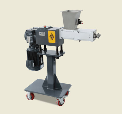 Co - ascendente fácil de limpar gêmeo paralelo de gerencio do alimentador JCW63 do lado da extrusora de parafuso