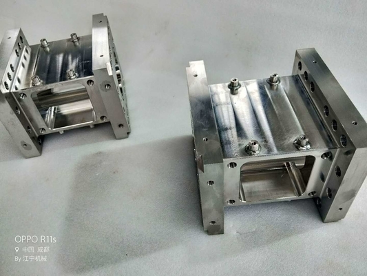 Segmentos de barril de extrusores de parafusos duplos Coper, peças sobressalentes de extrusores de parafusos duplos para a indústria petroquímica