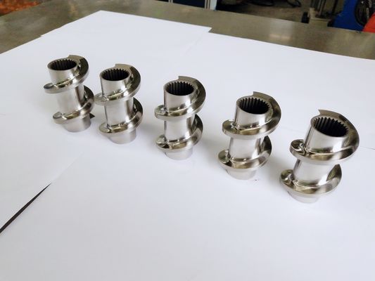 ZSE75 Co que gerencie as peças sobresselentes gêmeas HRC58 da extrusora de parafuso - dureza 62