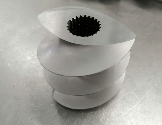 Segmentos altos do parafuso do desgaste e da corrosão LCM230 para fazer PP e PE